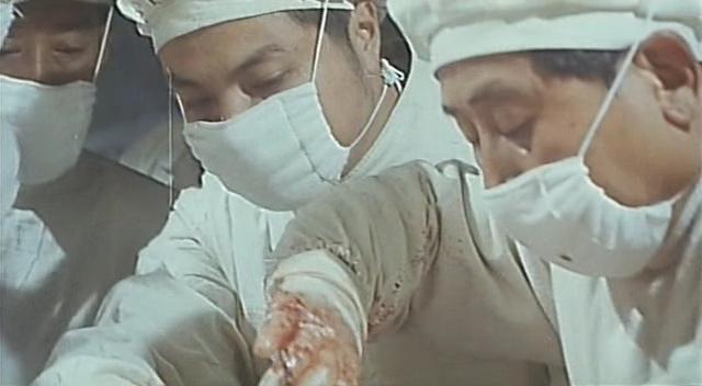 CAMP 731: MEN BEHIND THE SUN (黑太阳731) de Tun Fei Mou (1988)