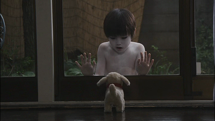 JU-ON: WHITE GHOST (呪怨: 白い老女) de Miyake Ryûta (2009-