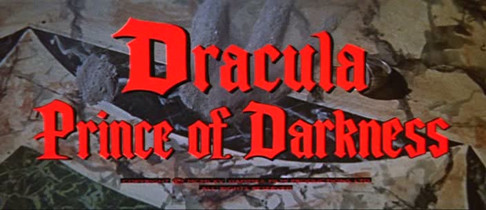 DRACULA PRINCE DES TÉNÈBRES (Dracula Prince of Darkness) de Terence Fisher (1966)